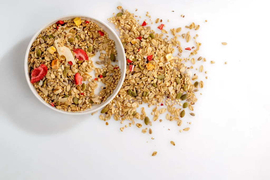 #8 Strawberry Mango Granola (250g).webp